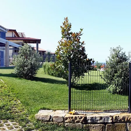 Colomban Villa