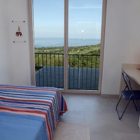 Colomban Villa *